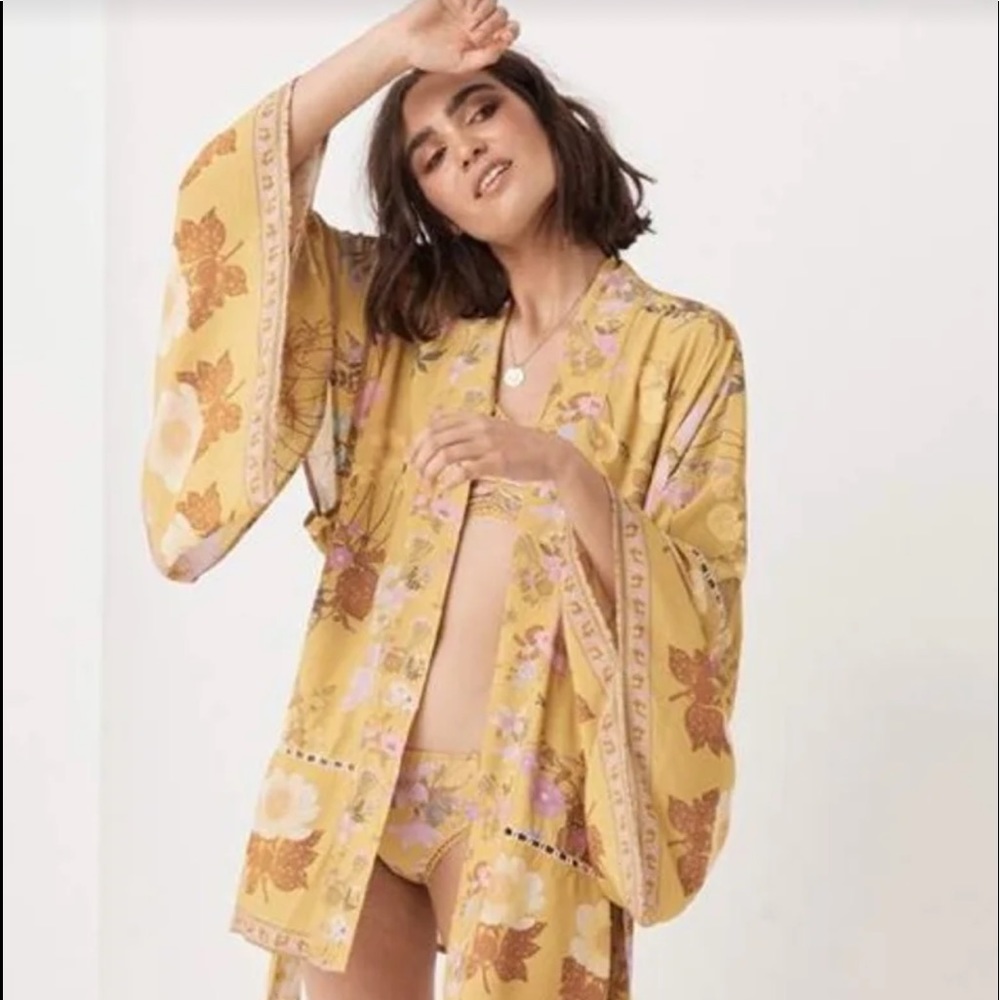 Spell kimono